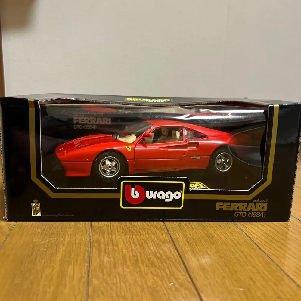 Ferrari Gto 1984 Bburago Escala 1:18 Diamonds – foto 4