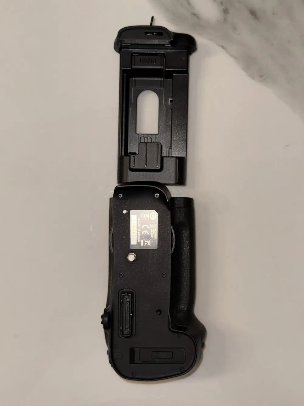 Grip De Batería Nikon MB-D12 Para D800 D800E D810 D810A – foto 4