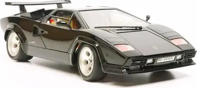 Lamborghini Countach 1988 Bburago Escala 1:18 Diamonds