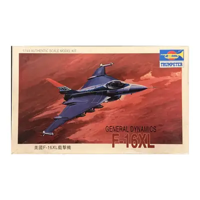 Maqueta Avión F-16XL General Dynamics 1/144 Trumpeter