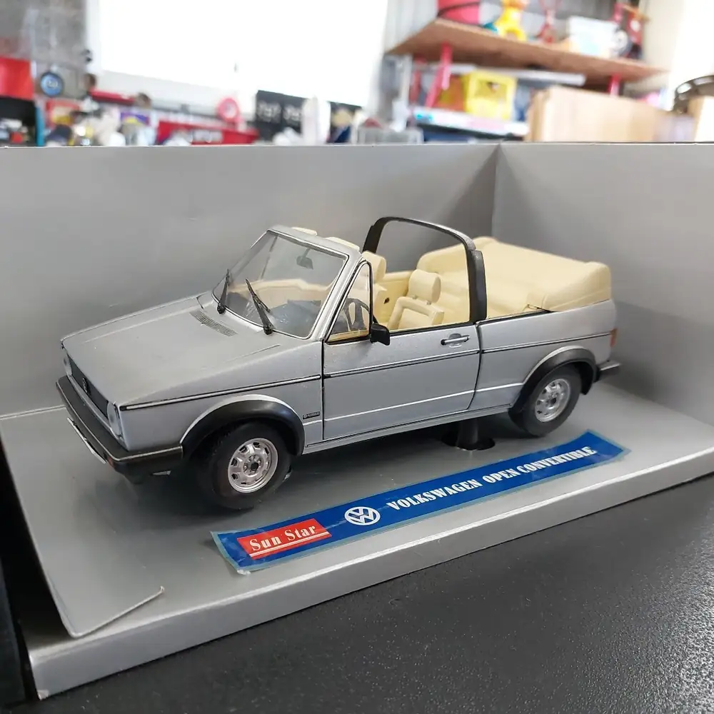 Volkswagen Golf Cabriolet Sun Star 1:18 Open Convertible – foto 2